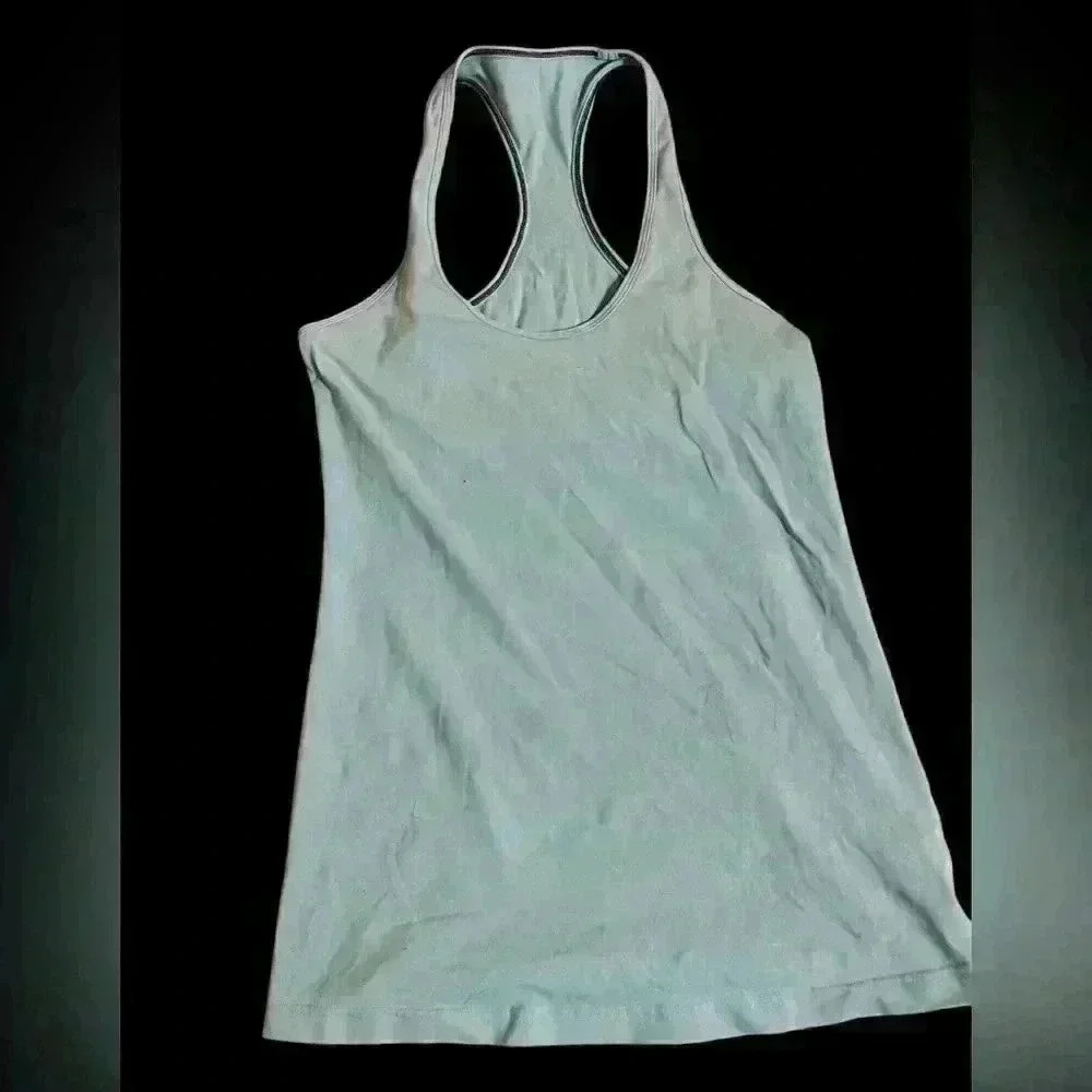 LULULEMON Racerback Light Blue Activewear Women’s Top Tank Size 8
